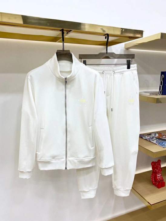 Picture of Dior Sweater Suits _SKUDiorM-5XLkdtr4938880